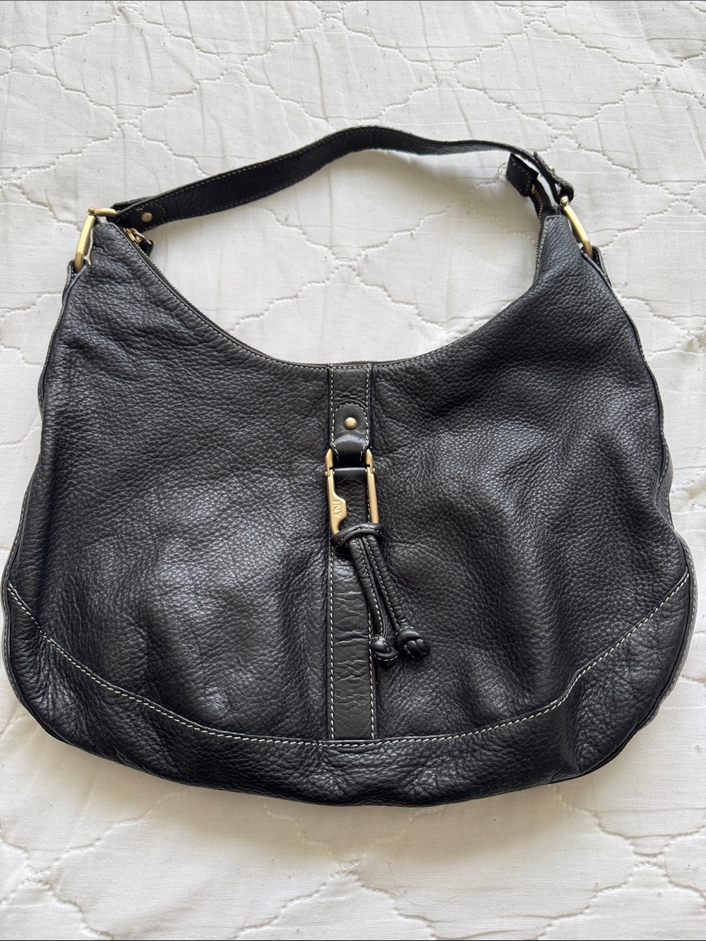 Jones New York pebbled black vintage Leather Hobo Shoulder Bag